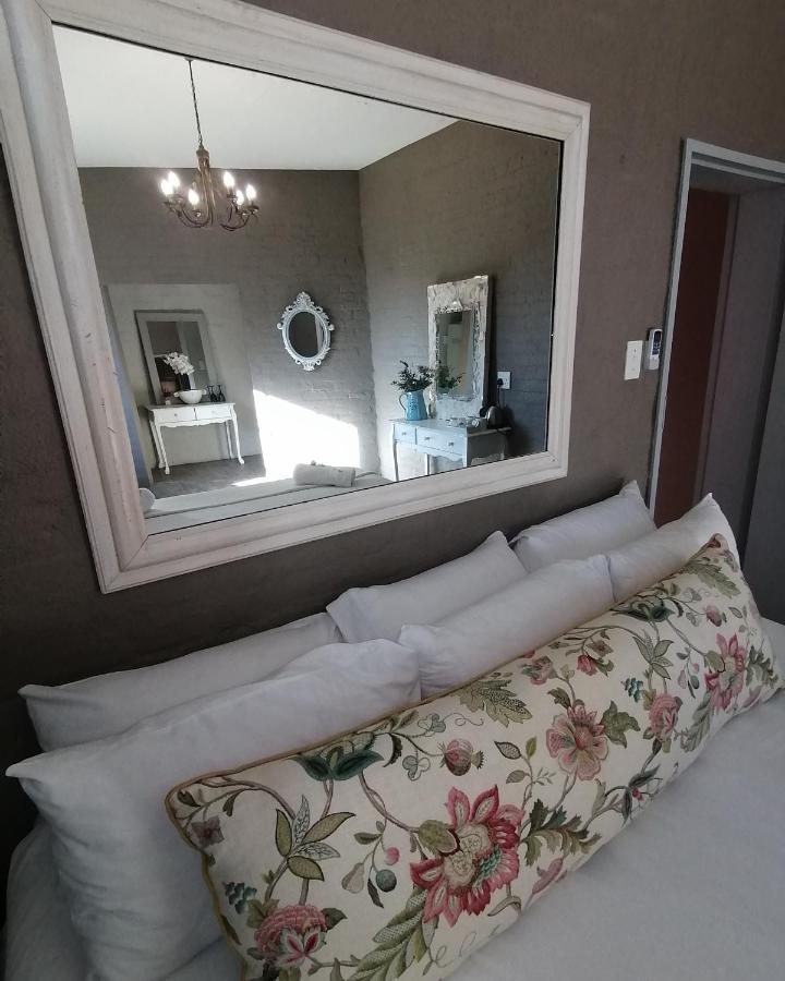 Tsumeb Theater Guesthouse Zewnętrze zdjęcie