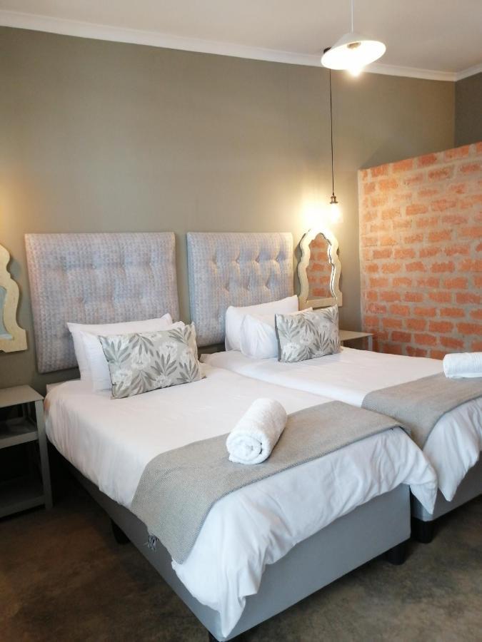 Tsumeb Theater Guesthouse Zewnętrze zdjęcie
